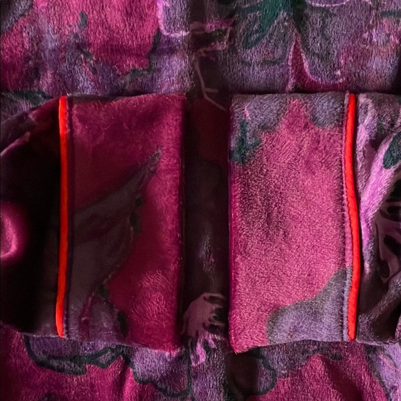 DKNY Floral Velvet Jacket - Burgundy. New without tag. - Picture 4 of 11